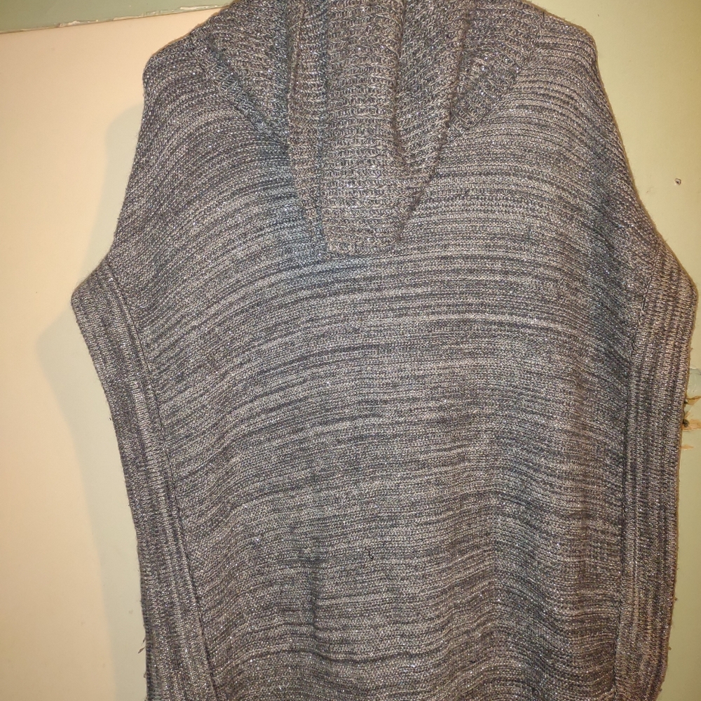 Woman's Grey Turtleneck Poncho Sweater size xs/s the brand is DKNYC